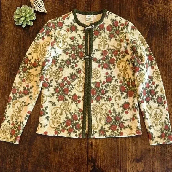 Siegel (German) | 60’s Virgin Wool Blend, 2-Piece Floral Skirt & Jacket Set - Picture 8 of 13